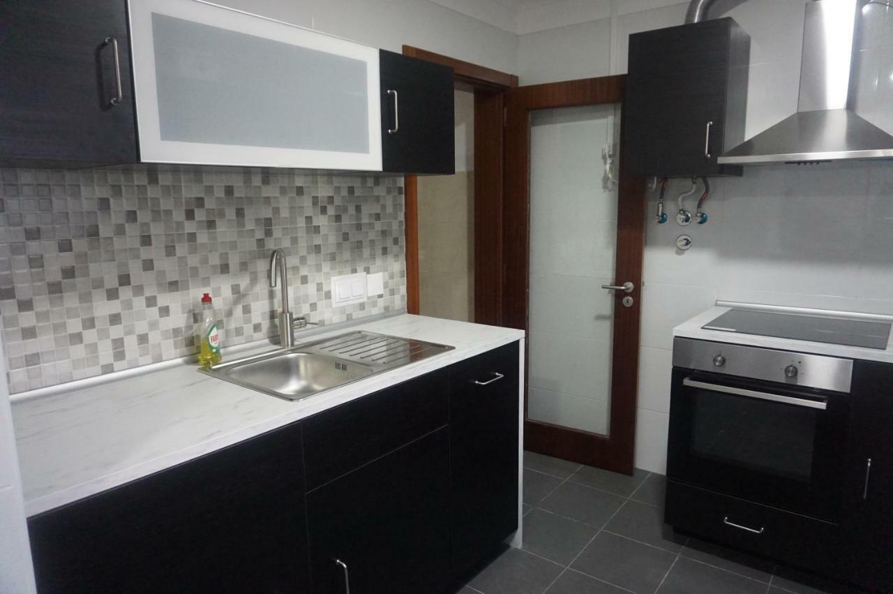 Room In Queluz 11 Minutes From Lisbon Eksteriør bilde